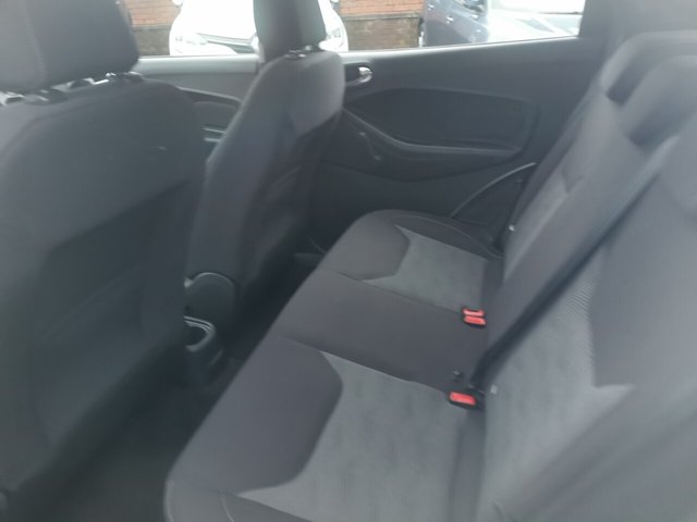 2017 FORD KA+ - Photo 11