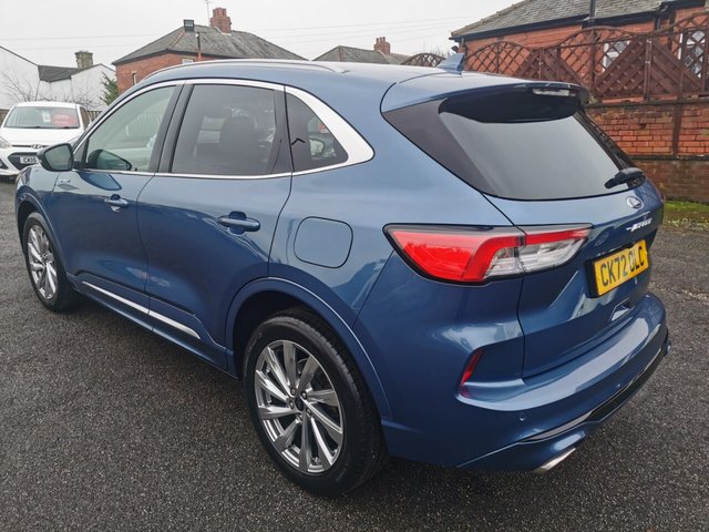 2022 FORD KUGA - Photo 4
