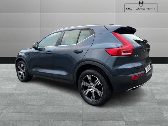 2019 VOLVO XC40 - Photo 9