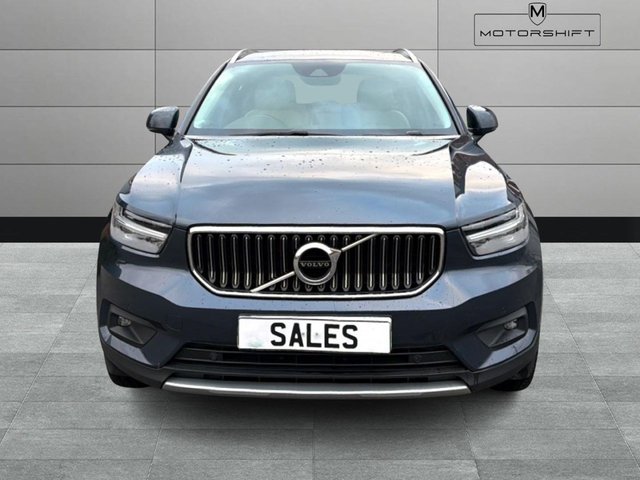 2019 VOLVO XC40 - Photo 3