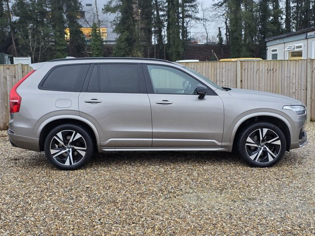 2020 VOLVO XC90 - Photo 6