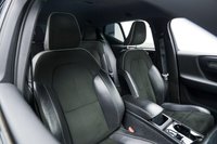 USED 2019 69 VOLVO XC40 1.5 T3 R-Design Auto Euro 6 (s/s) 5dr Service History, 2 Keys