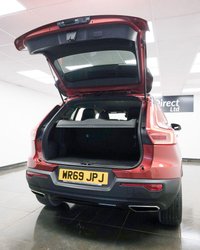 USED 2019 69 VOLVO XC40 1.5 T3 R-Design Auto Euro 6 (s/s) 5dr Service History, 2 Keys