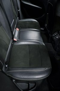 USED 2019 69 VOLVO XC40 1.5 T3 R-Design Auto Euro 6 (s/s) 5dr Service History, 2 Keys