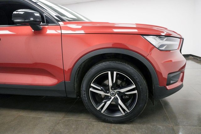2019 VOLVO XC40 1.5 T3 R-Design Auto Euro 6 (s/s) 5dr - Photo 5