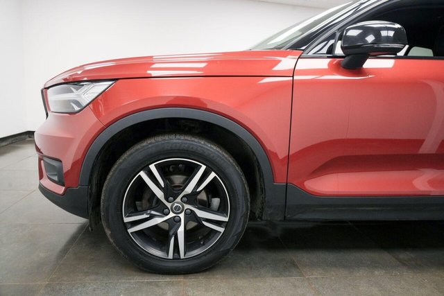 2019 VOLVO XC40 1.5 T3 R-Design Auto Euro 6 (s/s) 5dr - Photo 6