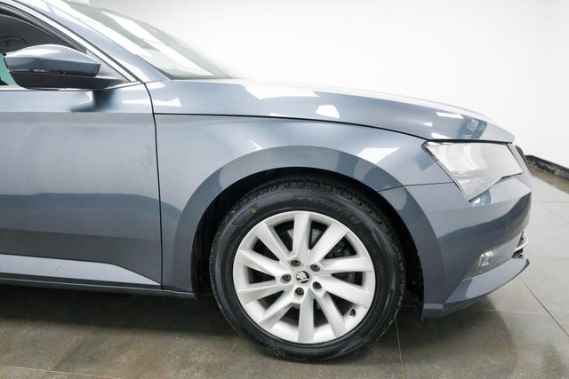 2018 SKODA SUPERB 2.0 TDI SE Technology Euro 6 (s/s) 5dr - Photo 5