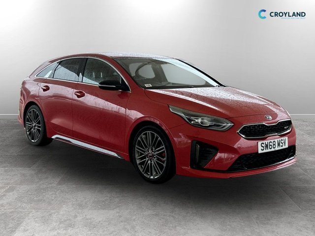 View our Kia Proceed range