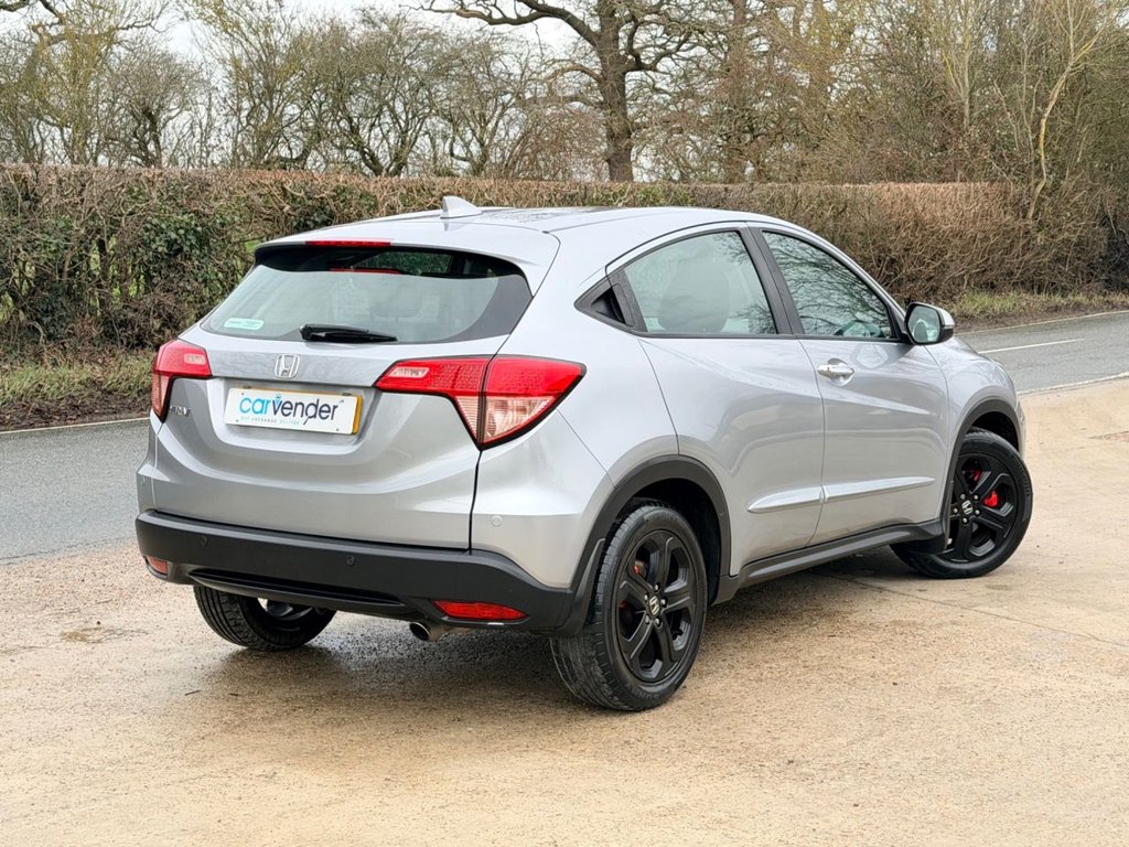 USED 2018 68 HONDA HR-V 1.6 i-DTEC SE SUV 5dr Diesel Manual Euro 6 (s/s) (120 ps) R.F Sensors|Cruise|Mobile Connection|