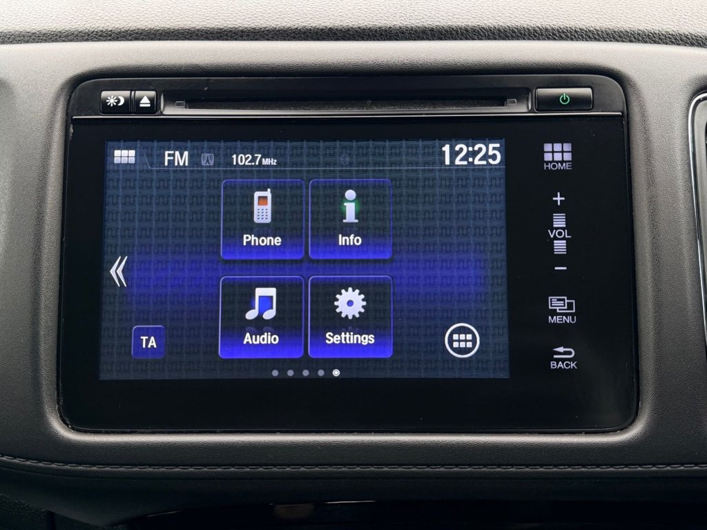 USED 2018 68 HONDA HR-V 1.6 i-DTEC SE SUV 5dr Diesel Manual Euro 6 (s/s) (120 ps) R.F Sensors|Cruise|Mobile Connection|