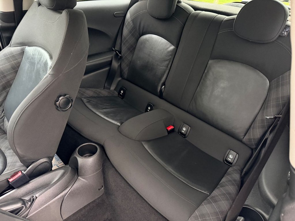 USED 2017 17 MINI HATCH 2.0 Cooper S Hatchback 3dr Petrol Auto Euro 6 (s/s) (192 ps) SatNav|3 Services|Cruise|