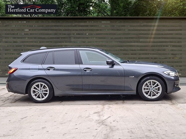 2022 BMW 3 Series 2L SE Pro 5dr - Photo 9