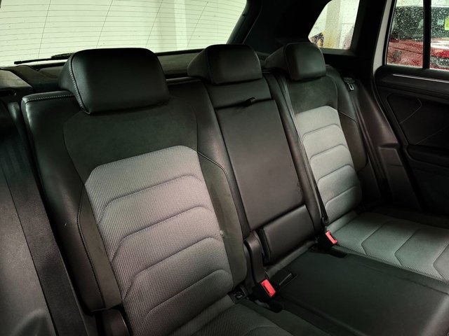 2020 Volkswagen Tiguan 2L R-Line Tech 5dr - Photo 7