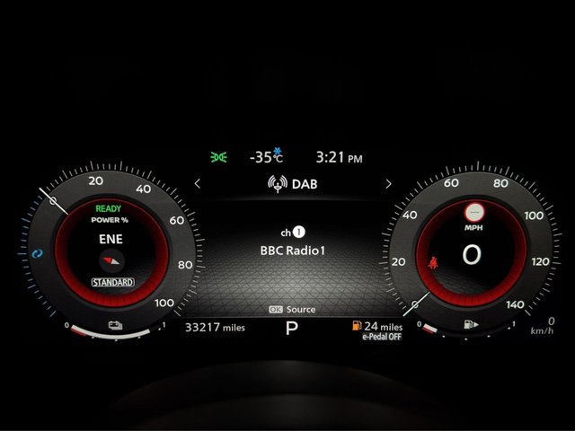 2022 Nissan Qashqai 1.5L N-Connecta 5dr - Photo 9