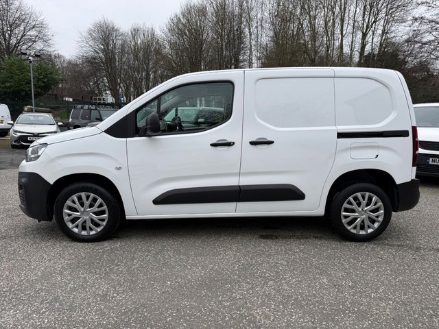 2021 CITROEN BERLINGO 1.5 BlueHDi 1000 Enterprise M Panel Van 5dr Diesel Manual SWB Euro 6 - LOW MILEAGE - Photo 4