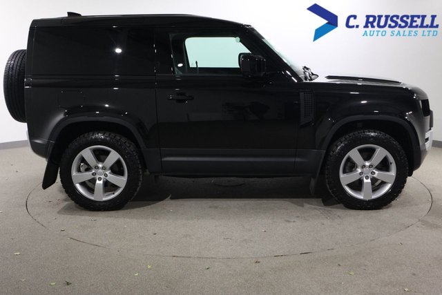 View our LAND ROVER DEFENDER