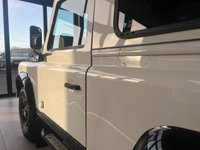 USED 2013 13 LAND ROVER DEFENDER 2.2 TDCi XS Station Wagon Double Cab 3dr Diesel Manual 4WD SWB Euro 5 (122 ps) 