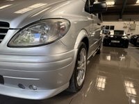 USED 2009 59 MERCEDES-BENZ VITO 3.0 120CDI Compact Panel Van 5dr Diesel Automatic SWB (204 bhp) 
