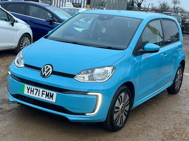 2021 VOLKSWAGEN e-up! - Photo 10