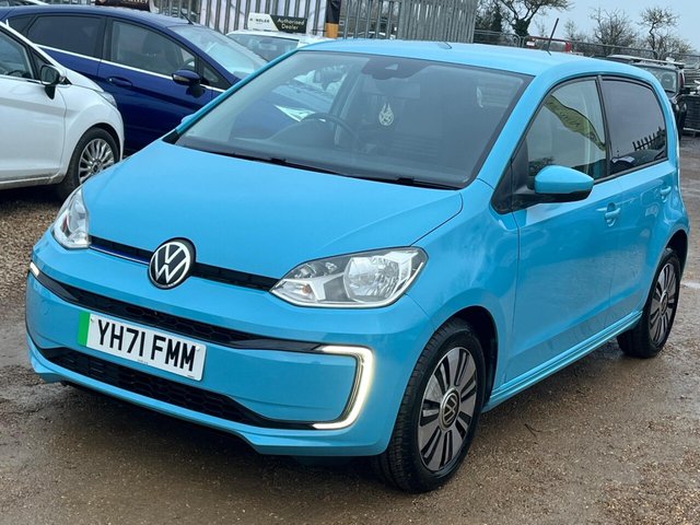 2021 VOLKSWAGEN e-up! - Photo 11