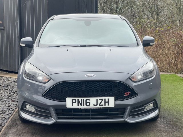 2016 FORD FOCUS - Photo 2