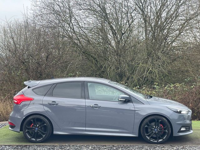 2016 FORD FOCUS - Photo 3