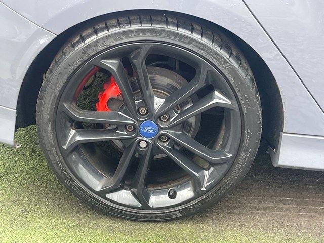 2016 FORD FOCUS - Photo 4