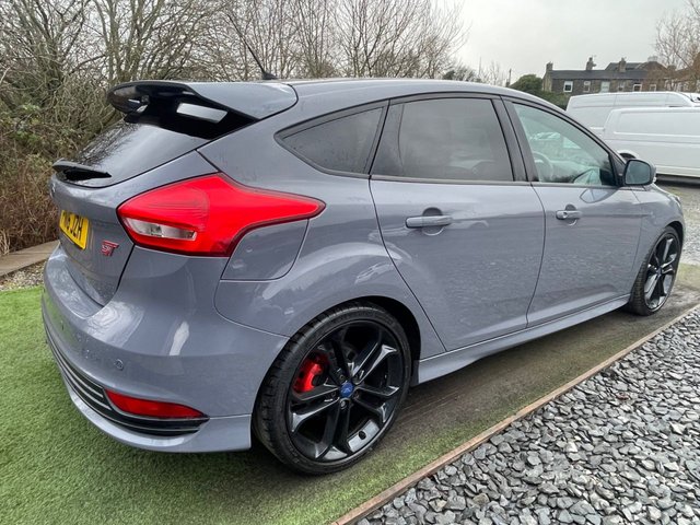 2016 FORD FOCUS - Photo 8