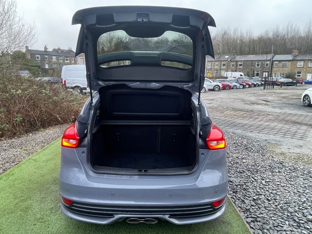 2016 FORD FOCUS - Photo 10