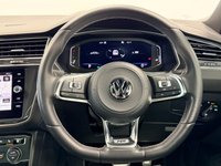 USED 2019 19 VOLKSWAGEN TIGUAN 1.5 TSI EVO R-LINE DSG AUTO 150 BHP + SAT NAV + GLASS SUNROOF + HEATED SEATS SIX MONTH WARRANTY MAY 2027 MOT