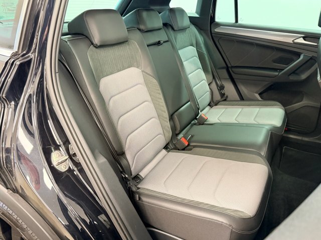 2019 VOLKSWAGEN TIGUAN - Photo 5