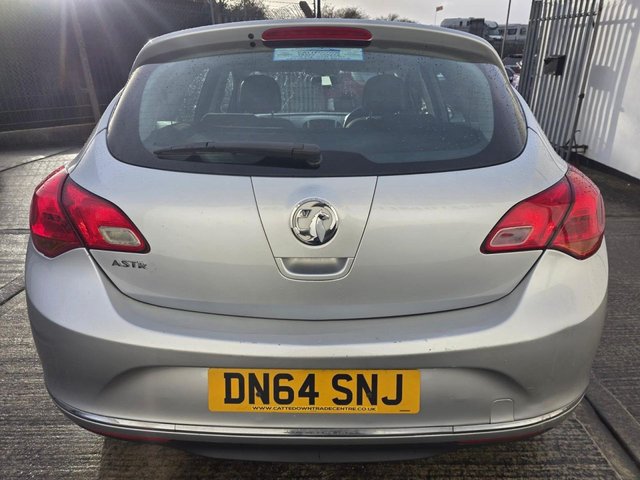 2014 Vauxhall Astra 1.4L Design 5dr - Photo 5
