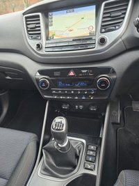 USED 2018 18 HYUNDAI TUCSON 1.6 GDi Blue Drive SE Nav SUV 5dr Petrol Manual Euro 6 (s/s) (132 ps) 