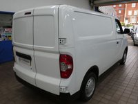 USED 2022 71 MAXUS EDELIVER 3 35kWh Panel Van 5dr Electric Auto FWD L1 (122 ps) CARPLAY AIR CON REAR VIEW CAMERA CRUISE CONTROL PARKING SENSOR 1 OWNER WARRANTY