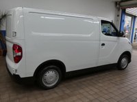 USED 2022 71 MAXUS EDELIVER 3 35kWh Panel Van 5dr Electric Auto FWD L1 (122 ps) CARPLAY AIR CON REAR VIEW CAMERA CRUISE CONTROL PARKING SENSOR 1 OWNER WARRANTY