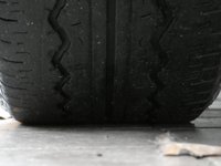 USED 2022 71 MAXUS EDELIVER 3 35kWh Panel Van 5dr Electric Auto FWD L1 (122 ps) CARPLAY AIR CON REAR VIEW CAMERA CRUISE CONTROL PARKING SENSOR 1 OWNER WARRANTY