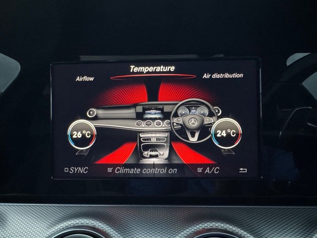 2017 Mercedes-Benz E-CLASS - Photo 12