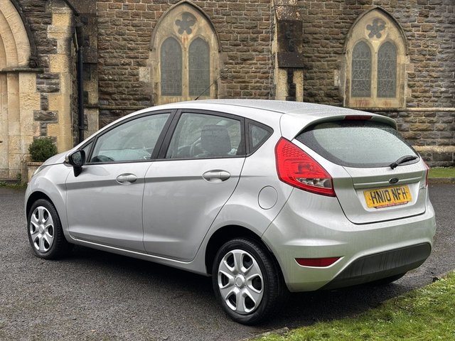 2010 Ford Fiesta 1.3L Edge 5dr - Photo 6