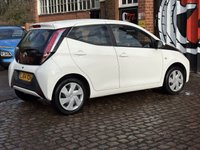 USED 2014 64 TOYOTA AYGO 1.0 VVT-i x-play Hatchback 5dr Petrol Manual Euro 5 Euro 5 (68 ps) NEW 12 MONTH MOT,GREAT HISTORY