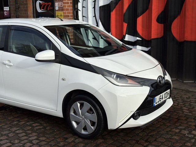 2014 TOYOTA AYGO - Photo 10