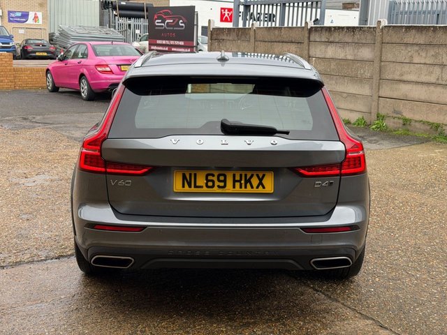 2019 Volvo V60 Cross Country 2L Plus 5dr - Photo 7