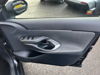 USED 2021 71 TOYOTA YARIS CROSS 1.5 VVT-h Design SUV 5dr Petrol Hybrid E-CVT Euro 6 (s/s) (116 ps) ** RAC BUYSURE INSPECTED **