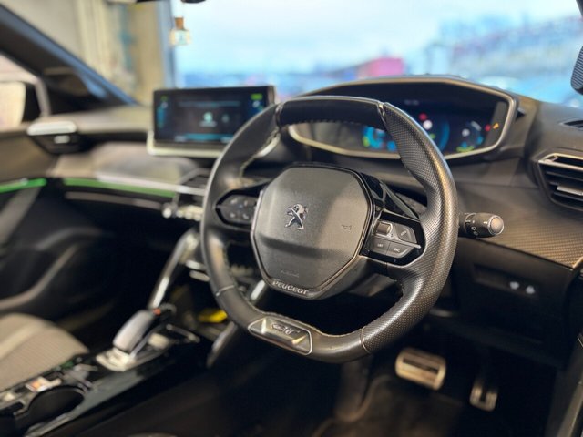 2021 Peugeot E-208 - Photo 2