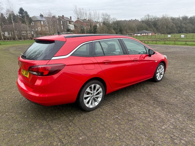 2017 VAUXHALL ASTRA - Photo 6