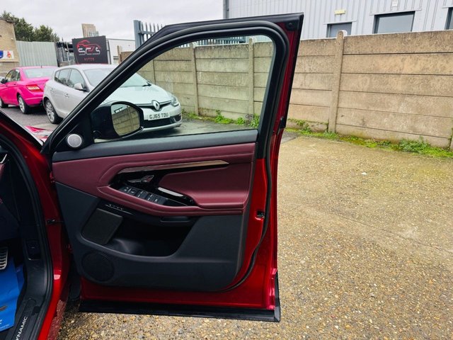 2023 Land Rover Range Rover Evoque 1.5L R-Dynamic Hse 5dr - Photo 11