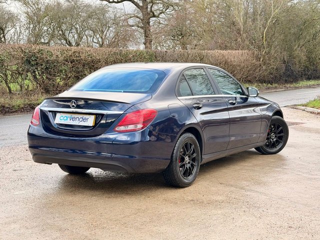 2017 Mercedes-Benz C-Class 2L Se 4dr - Photo 6