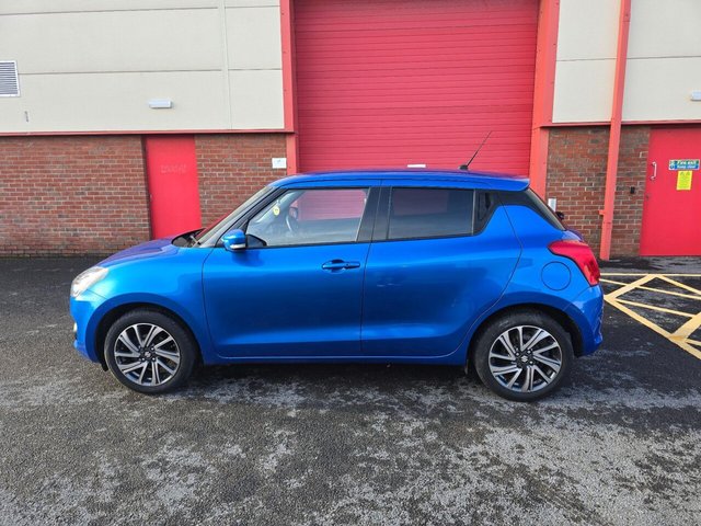 2022 SUZUKI SWIFT - Photo 11