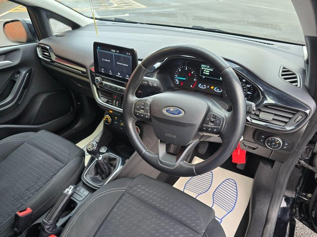 2019 FORD FIESTA - Photo 4
