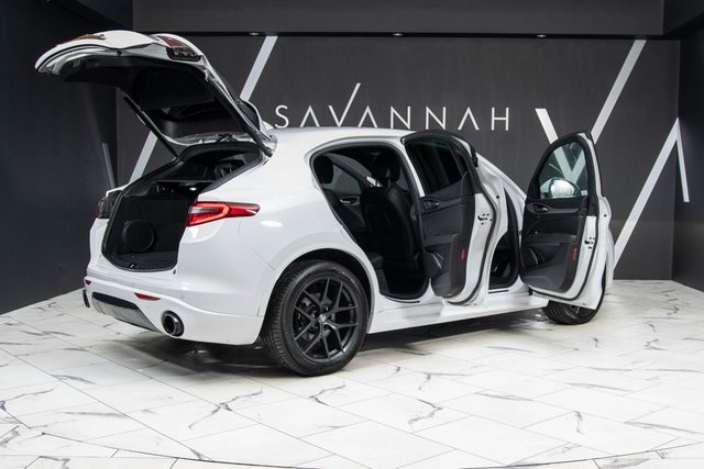 2022 Alfa Romeo STELVIO - Photo 12