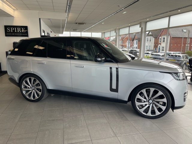 View our LAND ROVER RANGE ROVER